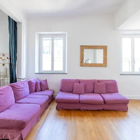 Tatil Evi Spanish Step Rooftop Boutique *